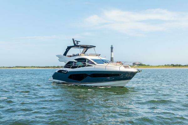 55-ft-Sunseeker-2024-Manhattan 55-Lindenhurst New York United States yacht for sale