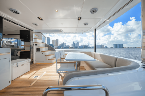 Azimut 78 FLY Yacht For Sale