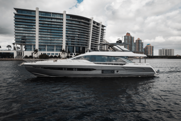 Azimut 78 FLY Yacht For Sale