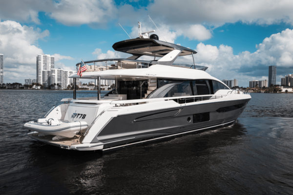 Azimut 78 FLY Yacht For Sale