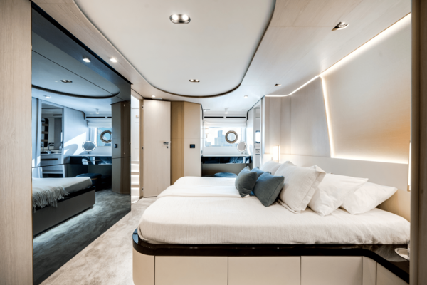 Azimut 78 FLY Yacht For Sale