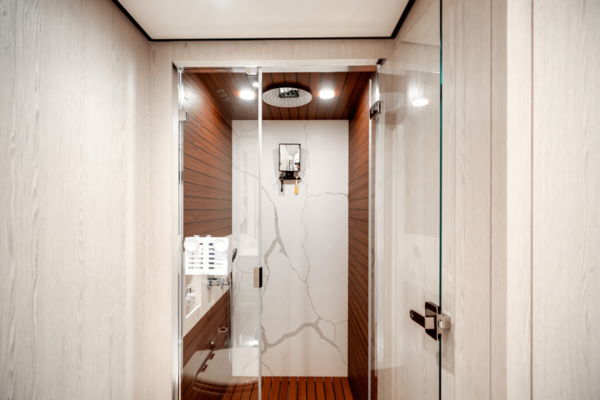 Azimut 78 FLY Yacht For Sale