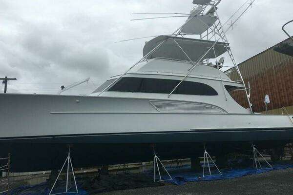 Photo of the 1987 Buddy Davis 61 Convertible "LB CAKE"