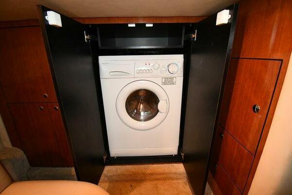 46ft Sea Ray Yacht For Sale