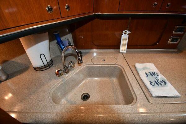 46ft Sea Ray Yacht For Sale