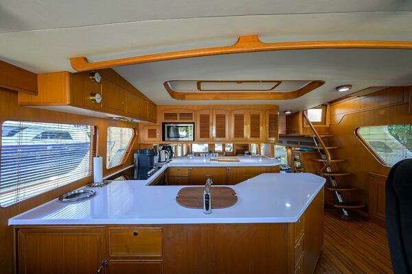Marlow 78E Yacht For Sale