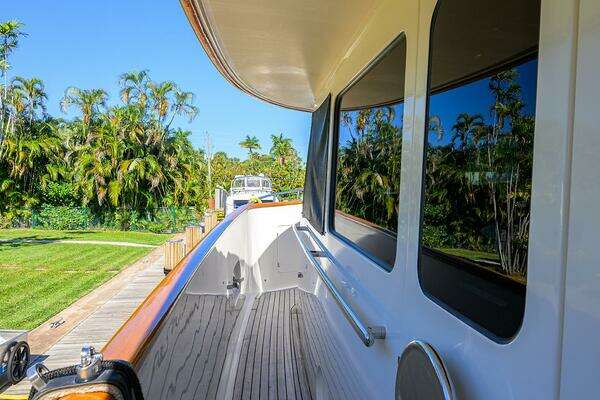 Marlow 78E Yacht For Sale
