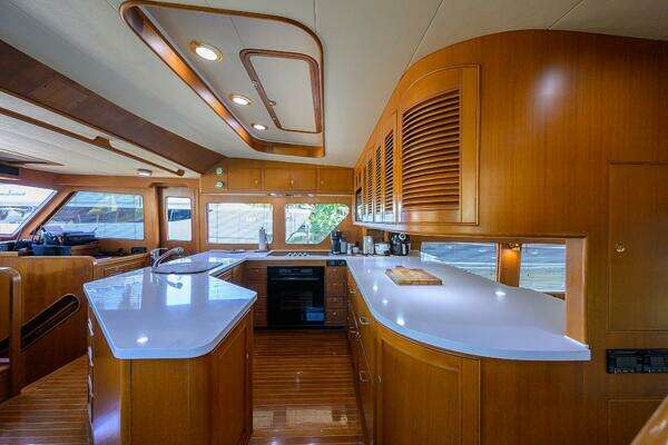 Marlow 78E Yacht For Sale