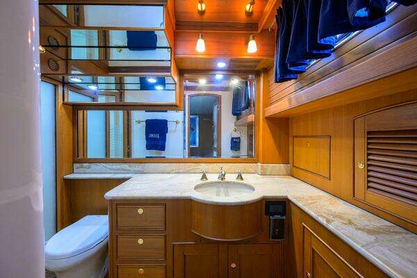 Marlow 78E Yacht For Sale