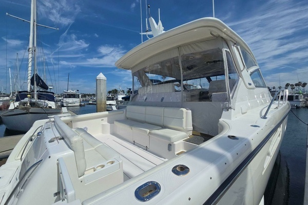 Photo of the 2001 TIARA  "GOOD ENERGY TOO"