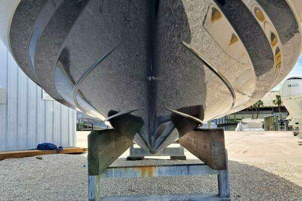 Photo of the 2013 Yamaha Boats 242 Limited S