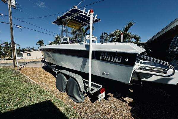 30ft Wellcraft Yacht For Sale