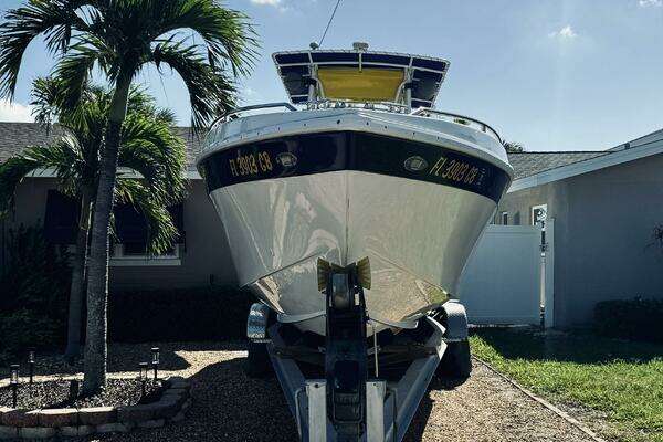 30ft Wellcraft Yacht For Sale