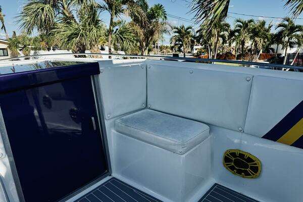 30ft Wellcraft Yacht For Sale