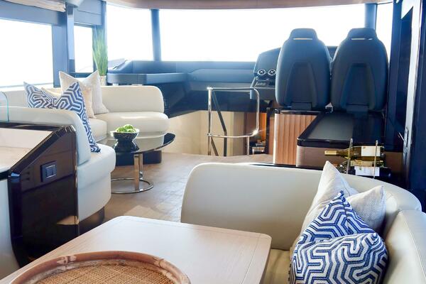 58ft Absolute Yacht For Sale