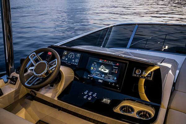 52ft Absolute Yacht For Sale