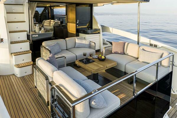 52ft Absolute Yacht For Sale