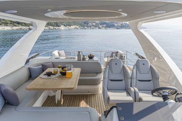 52ft Absolute Yacht For Sale
