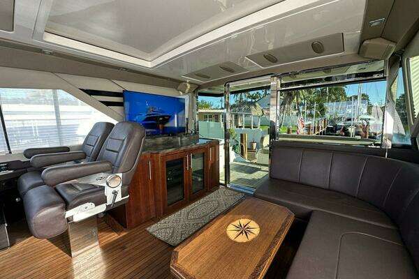 Photo of the 2015 Regal 53 Sport Coupe "Day Off"