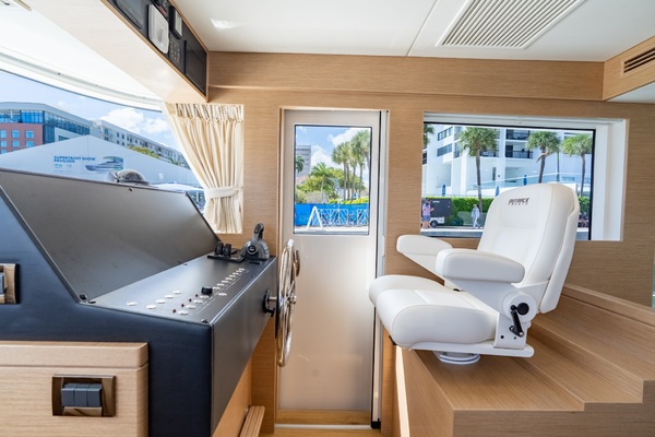 56ft Outback Yachts Yacht For Sale