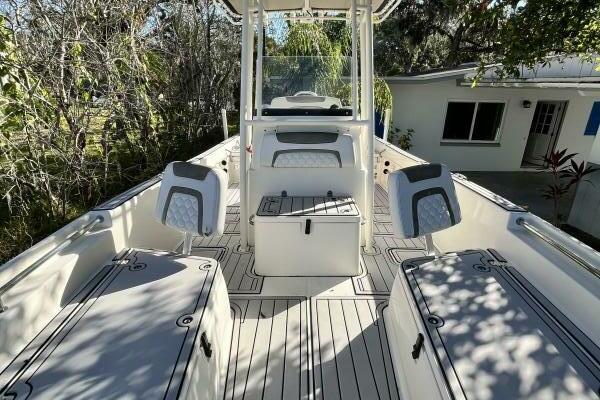 23ft World Cat Yacht For Sale