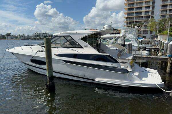 Photo of the 2016 Regal 46 Sport Coupe "Odessa"