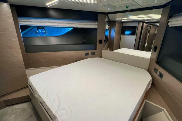 PICCOLINO 78ft Ferretti Yachts Yacht For Sale