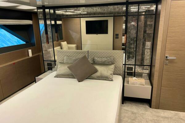 PICCOLINO 78ft Ferretti Yachts Yacht For Sale