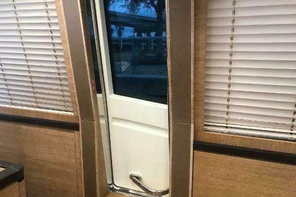 2012 Monte Carlo Yachts 76