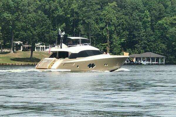 2012 Monte Carlo Yachts 76