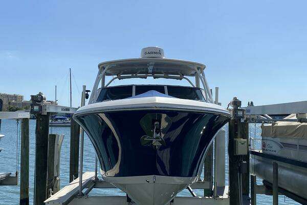 Photo of the 2018 Sailfish 275 Dual Console
