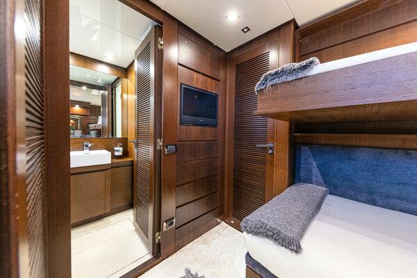 TAURO 85ft Sanlorenzo Yacht For Sale