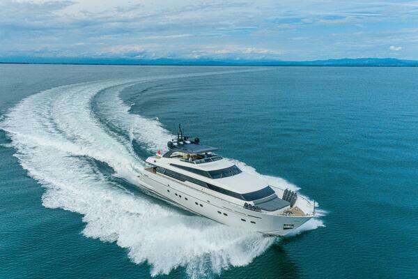 Photo of the 2007 Sanlorenzo Sanlorenzo 88 "TAURO"