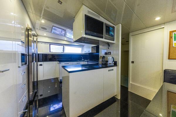 TAURO 85ft Sanlorenzo Yacht For Sale