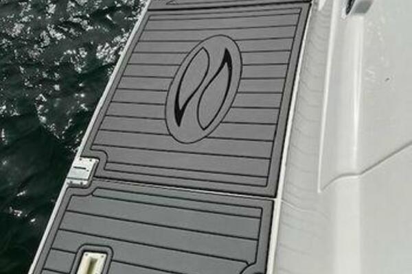 SUN DAZE II 43ft Silverton Yacht For Sale