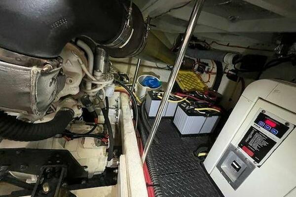 SUN DAZE II 43ft Silverton Yacht For Sale