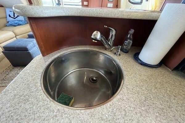 SUN DAZE II 43ft Silverton Yacht For Sale