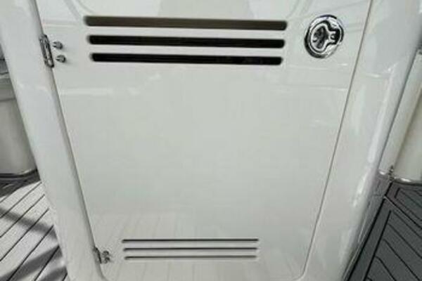 SUN DAZE II 43ft Silverton Yacht For Sale