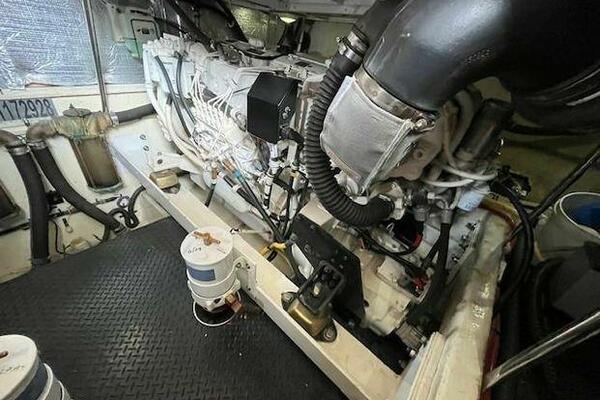 SUN DAZE II 43ft Silverton Yacht For Sale