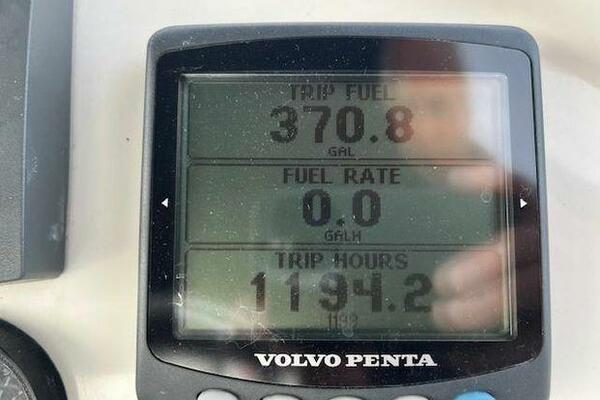 SUN DAZE II 43ft Silverton Yacht For Sale