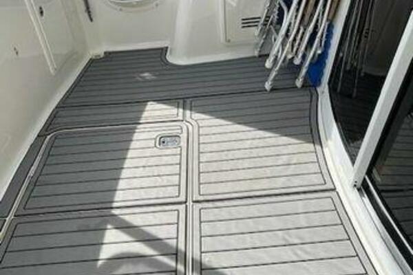 SUN DAZE II 43ft Silverton Yacht For Sale