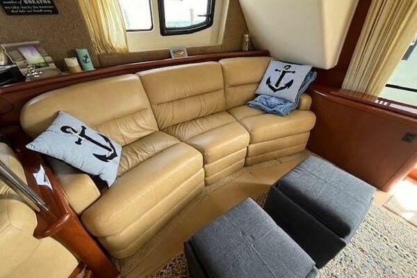 SUN DAZE II 43ft Silverton Yacht For Sale