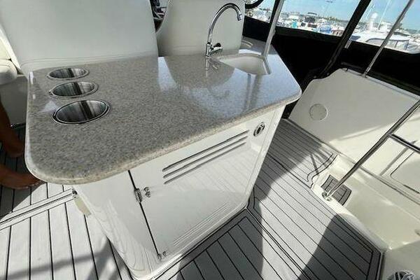 SUN DAZE II 43ft Silverton Yacht For Sale
