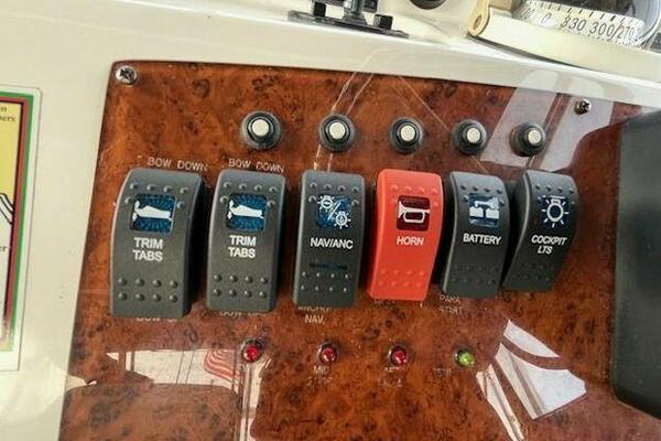 SUN DAZE II 43ft Silverton Yacht For Sale