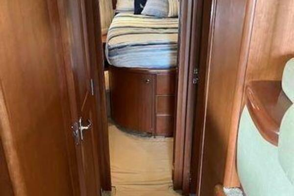 SUN DAZE II 43ft Silverton Yacht For Sale