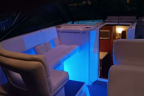 Tiara Yachts 2900 Open Yacht For Sale