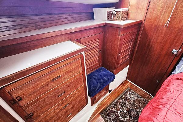 Sheegagh 42ft Catalina Yacht For Sale