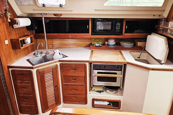 Sheegagh 42ft Catalina Yacht For Sale