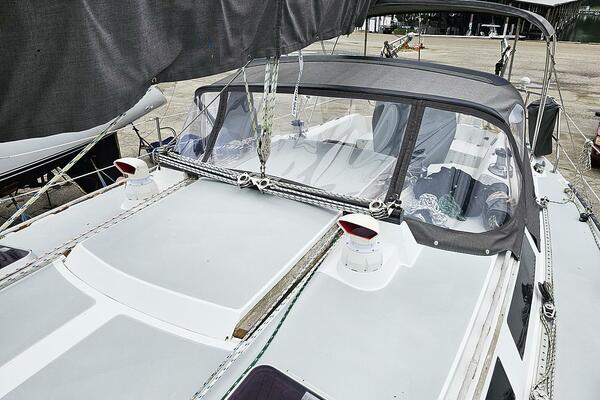 Sheegagh 42ft Catalina Yacht For Sale