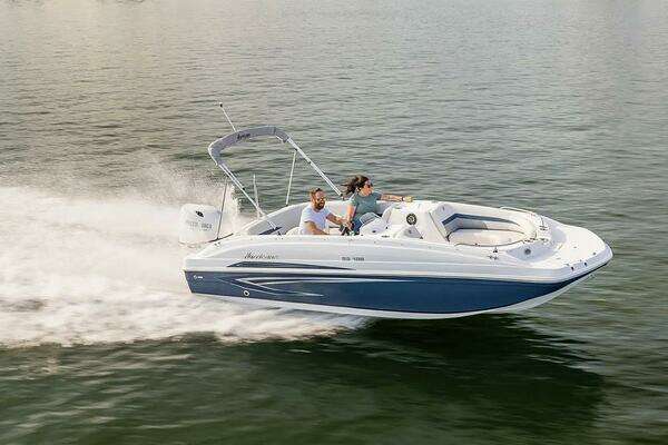 Photo of the 2021 Hurricane SunDeck Sport 188-OB